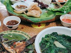 -沐毫傣泐云南菜孔雀宴•手抓饭傣味烧烤(曼听公园店)