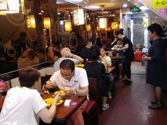 等位区-小杨生煎(黄河路店)