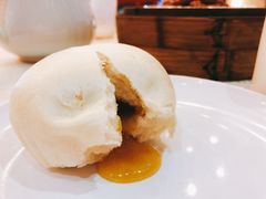 金浆玉液流沙包-龙的酒楼·手工早茶·顺德菜(近良路店)