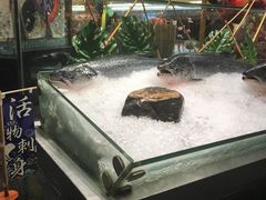 -四海一家自助餐(益田假日广场店)