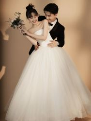 -易摄影婚纱摄影工作室