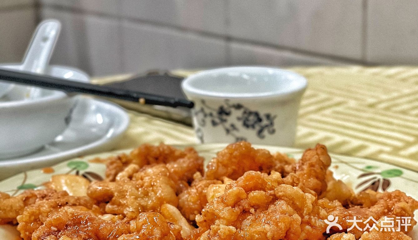 巷仔里噶老广小店都咁抵食夹大件的吗…