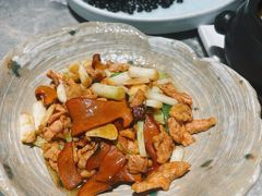 -福照楼汽锅鸡·云南菜(火车站锦江店)
