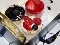 招牌燕麦蛋糕-COVA(新天地Xintiandi店)