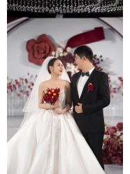 -MECCI婚礼摄影跟拍(红东方广场店)