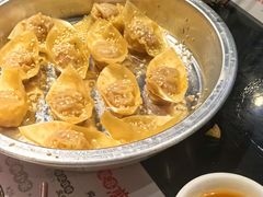 -禄粥·广府味·煲仔粥·宵夜·明档现做(江南西店)