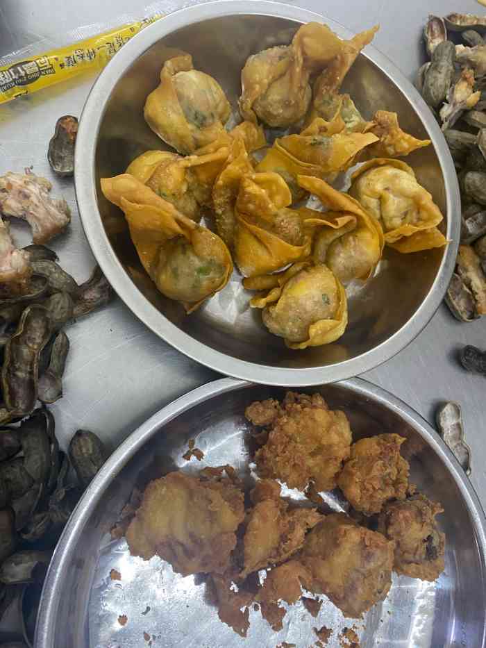 渔村炸鸡店(渔村路店)-"周末喇～来个三亚两日游,海口坐动车09过.