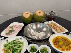 -肥佬椰子鸡(文锦渡店)