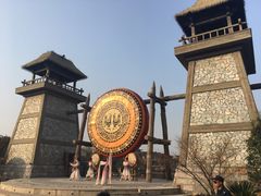 -茅山东方盐湖城景区