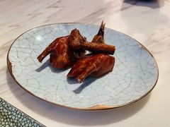 脆皮妙龄鸽-新荣记(新源南路店)