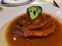 鲍汁鹅掌配珍品天白花菇-皇朝会.经典传统粤菜(外滩店)