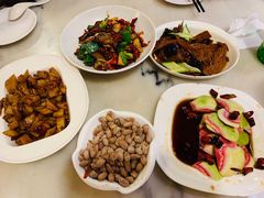 -嘉丰湘菜馆(芳群园店)