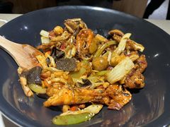 -食乐佳麻辣香锅(森林摩尔商业街区店)