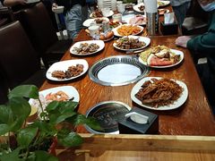 -韩大地海鲜自助烧烤城(黄兴路步行街店)