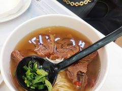 五香牛肉面-翡翠拉面小笼包(机场DFS店)