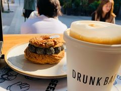 招牌拿铁-DRUNK BAKER(上海陕康里店)