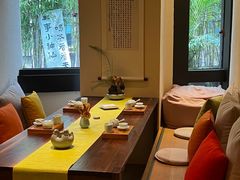 -梅间堂茶馆(绿地缤纷城店)