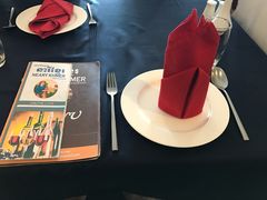 -Neary Khmer Restaurant