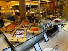 -东西风牛排馆周末烧烤自助(首都机场希尔顿店)