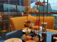 -松山湖凯悦酒店·Café自助餐厅·周末火舞秀表演