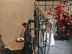 -LESCEDARS Brasserie Bistro香柏树