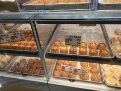 -鲍师傅糕点(大沽南路店)