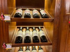 -蓝菲1819进口红酒庄(中环财富广场店)