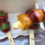 来王府井逛街必买的夹心冰糖葫芦！