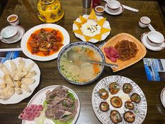 -吉祥圣雪藏餐
