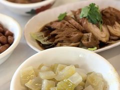 -黄亚细肉骨茶(仰光路店)