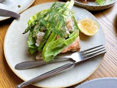 炸海鲈鱼三明治-BOR Eatery(安福路店)