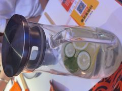 -鸣记脆皮烤鱼·海鲜烤鱼(三八广场店)