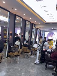 -藤野造型烫染·漂发