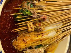 -拈签一笑黄牛肉辣卤串串