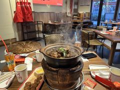 -阿润打边炉·鲜切鸡煲(华漕店)