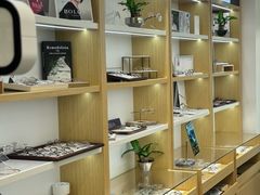 -Eziwish眼镜·蔡司授权店