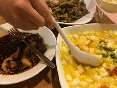 -一鸣蒸汽石锅鱼 Yiming Steamed Stonepot Fish