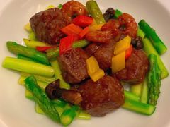 露笋玉葱澳洲和牛-宝丽轩中餐厅BAOLIXUAN