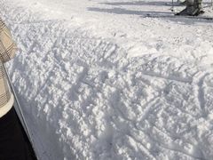 -采薇庄园四季滑雪场
