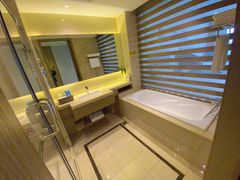 -兴芮温泉度假区