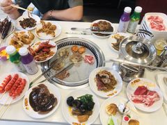 -新地标自助烤肉美食汇(红街商业广场店)