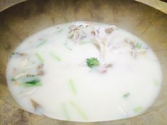 -鲜呦蒸汽石锅鱼(北辰路店)