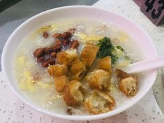 艇仔粥-西关明记肠粉(荔枝湾店)
