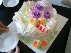 -新利香西饼店(惠友超市店)