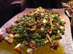 酒馆螺丝鸡-醉小酒馆·川菜·江湖菜·重庆菜(观音桥旗舰店)