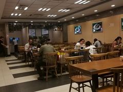 大堂-鑫花溪牛肉米粉(凤凰街创始总店)