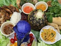 -沐毫傣泐云南菜孔雀宴•手抓饭傣味烧烤(曼听公园店)