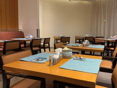-亚龙湾希尔顿自助餐厅·海鲜·烧烤·沙滩BBQ·现场乐队