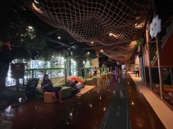 -奇幻丛林(佛罗伦萨小镇店)