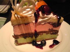 双层冰激凌蛋糕（草莓+绿茶）-美丽心情蛋糕(江苏路店)